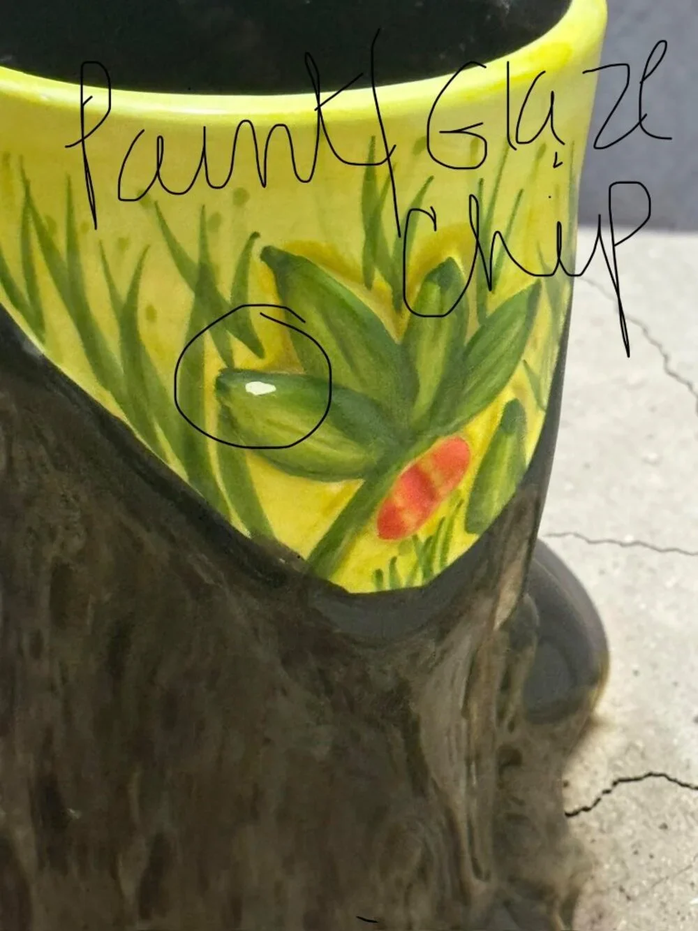 TableTops Gallery Panther Mug With Yellow Floral Rim And 3D Design